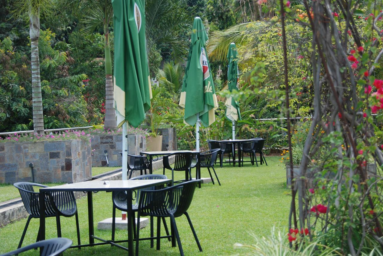 Kiriri Garden Hotel Bujumbura Bagian luar foto